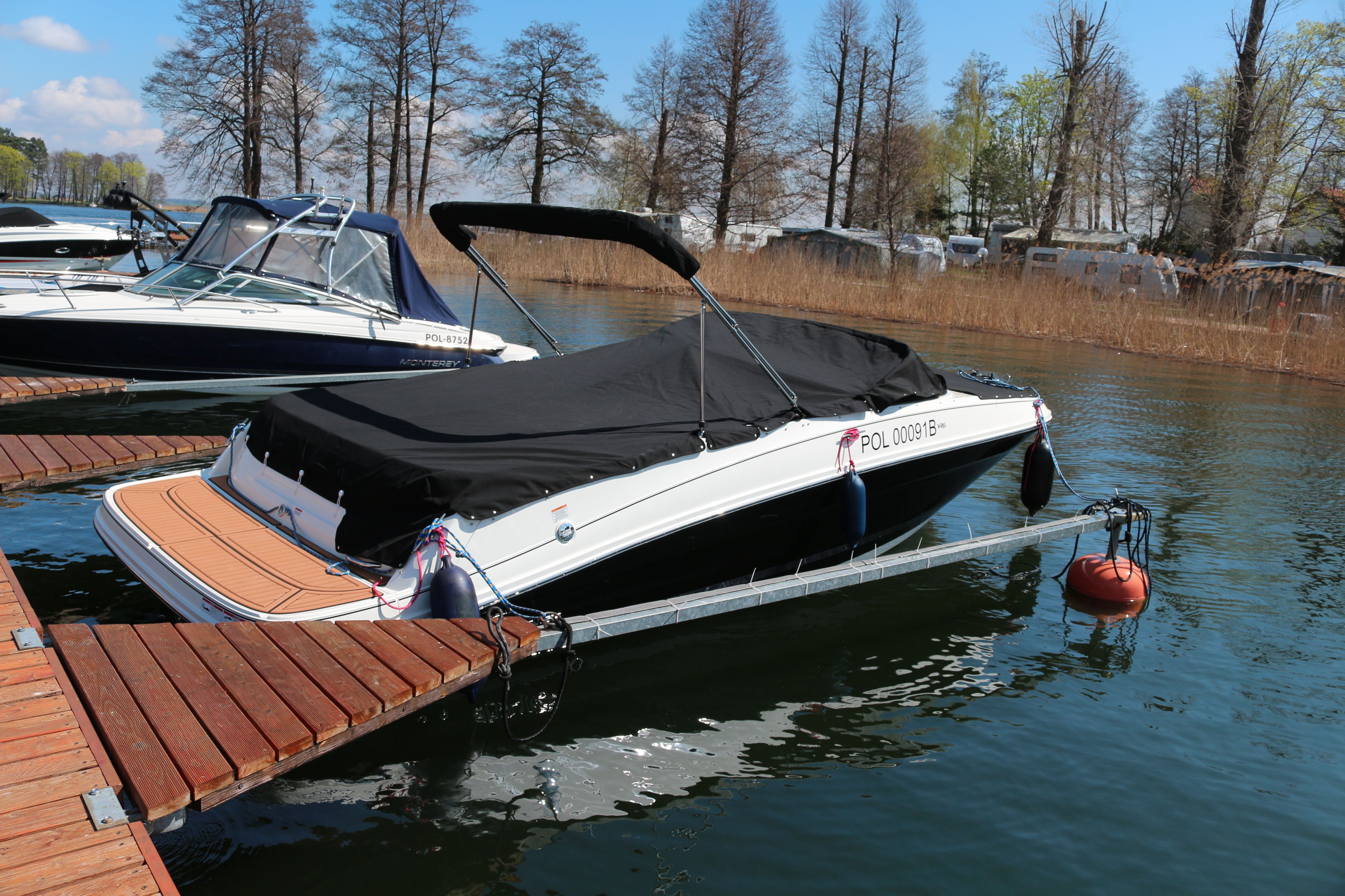 Bayliner VR6 E | Piu Bella Cosa