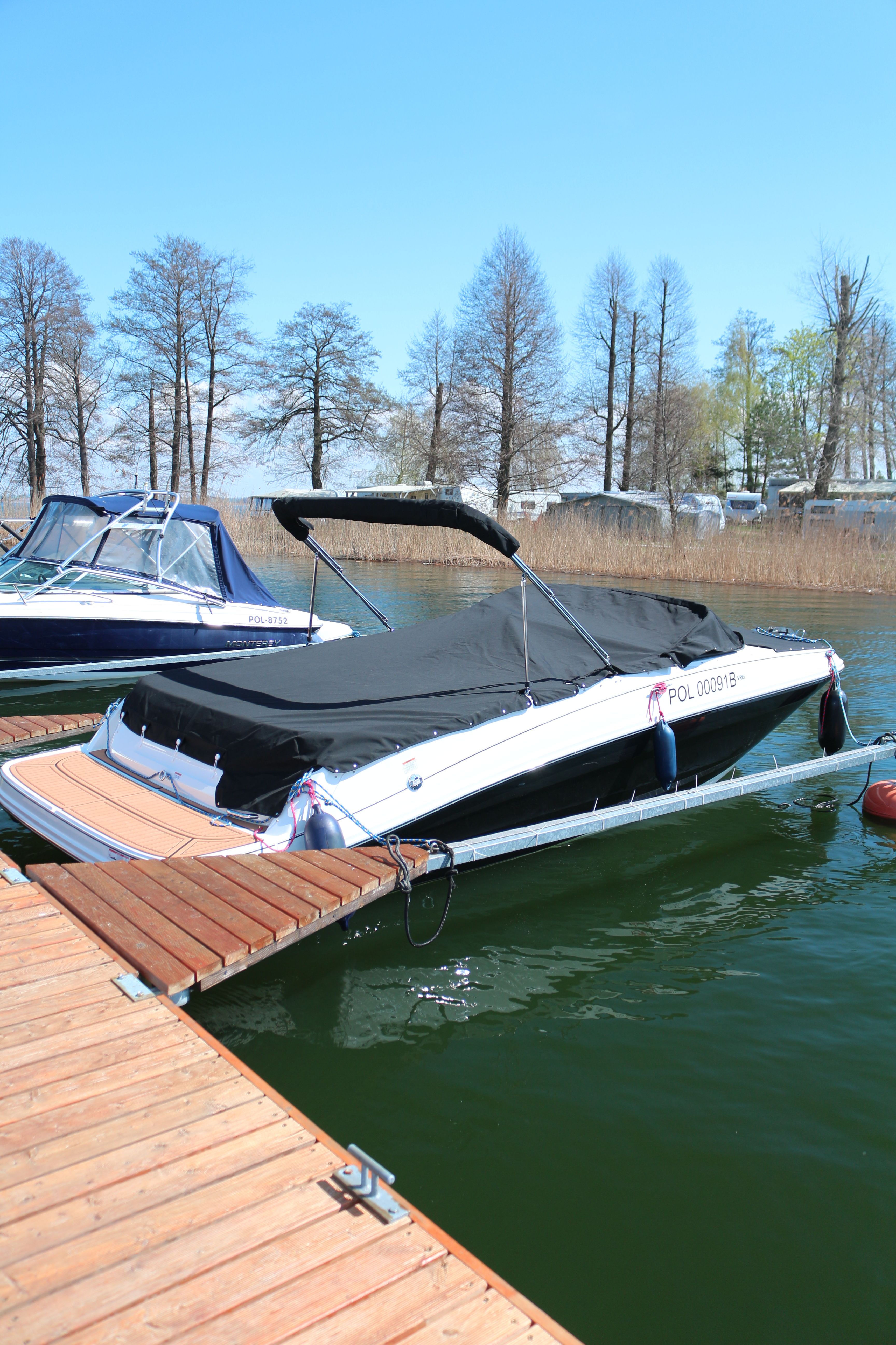Bayliner VR6 E | Piu Bella Cosa