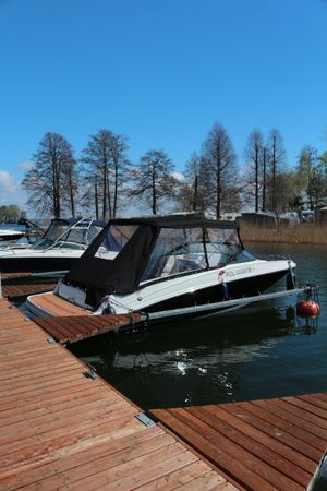 Bayliner VR6 E | Piu Bella Cosa