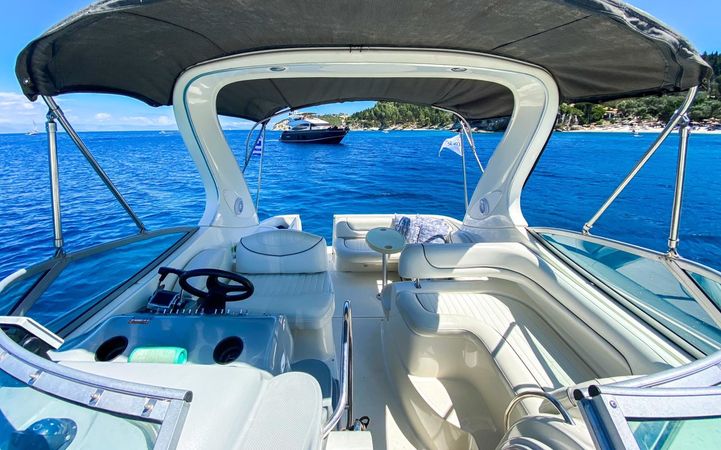 Maxum 3100 | White Lady