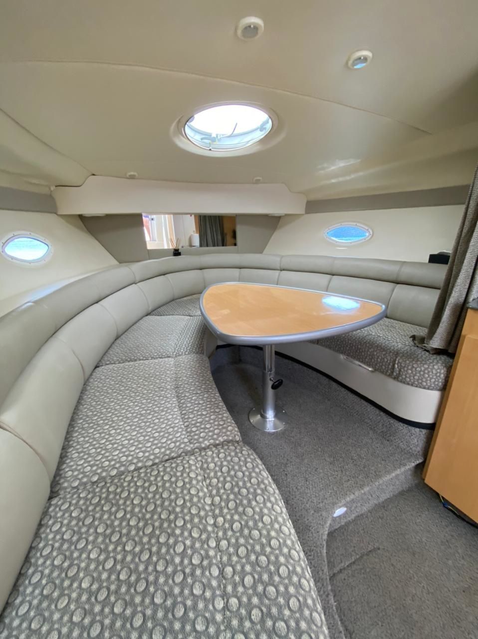 Maxum 3100 | White Lady