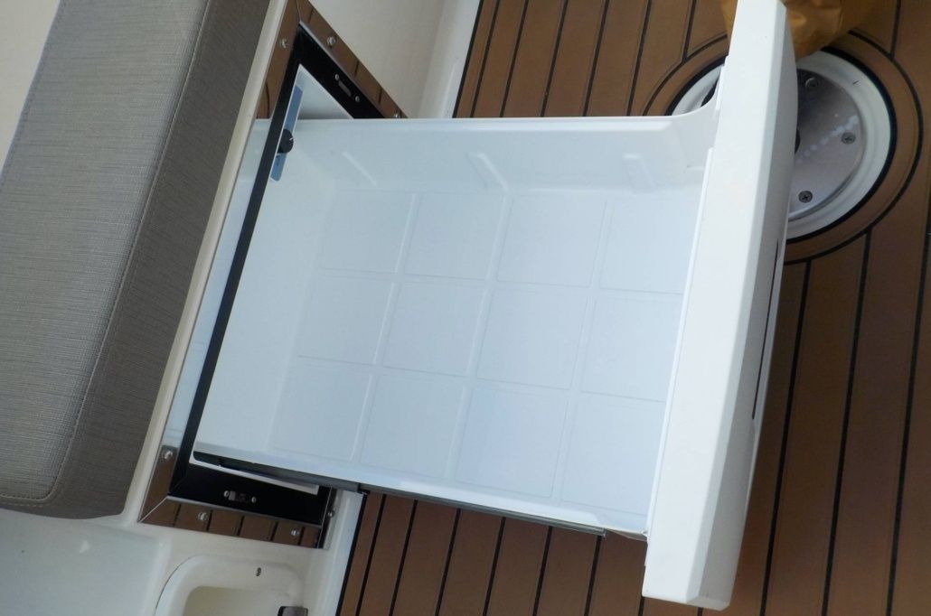 Bayliner VR6 Cuddy | Marta