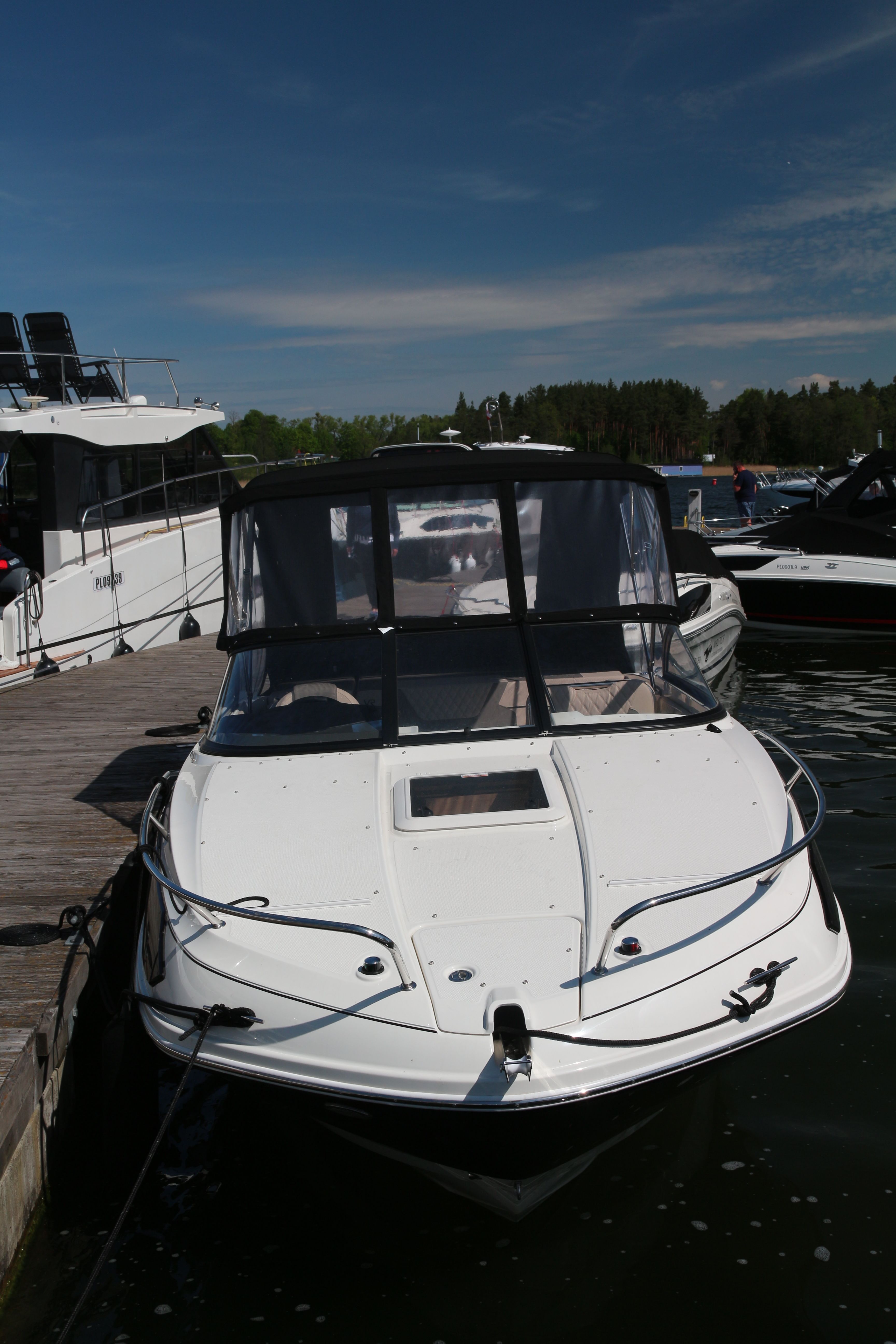 Bayliner VR6 Cuddy | Polly