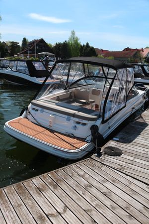 Bayliner VR6 Cuddy | Polly