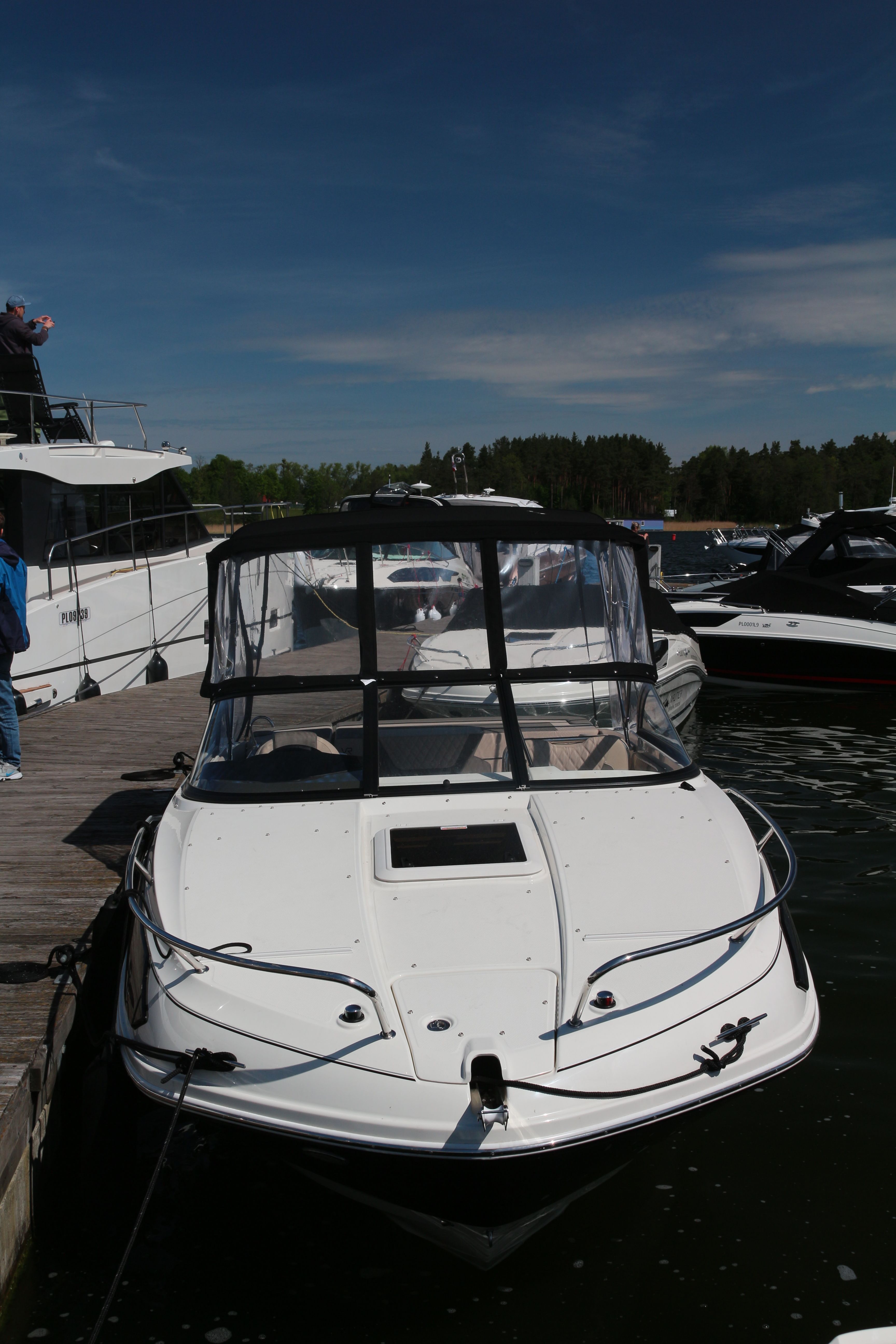 Bayliner VR6 Cuddy | Polly