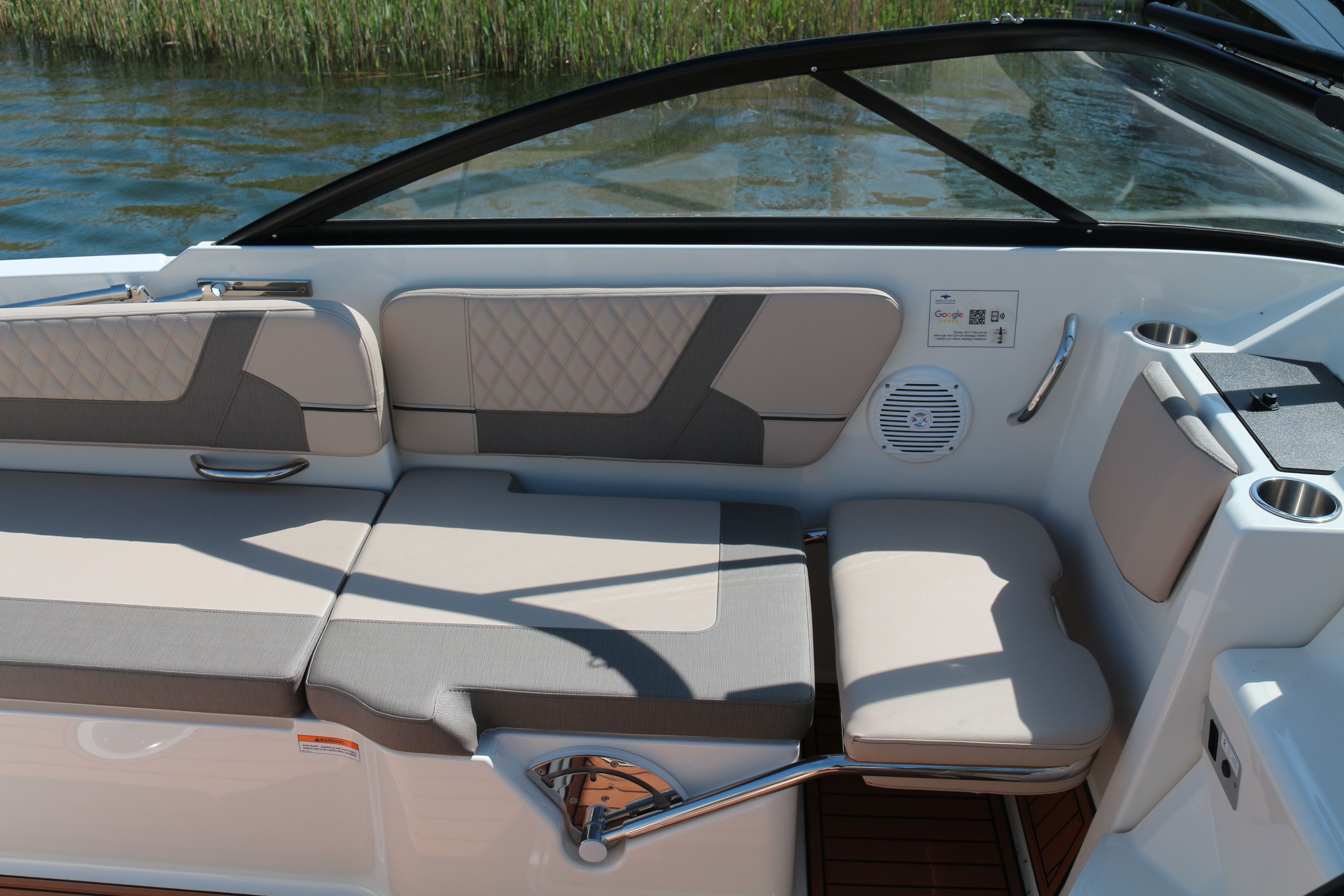 Bayliner VR6 Cuddy | Polly