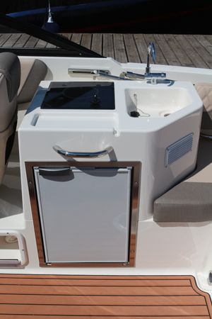 Bayliner VR6 Cuddy | Polly