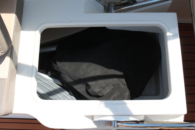 Bayliner VR6 Cuddy | Polly