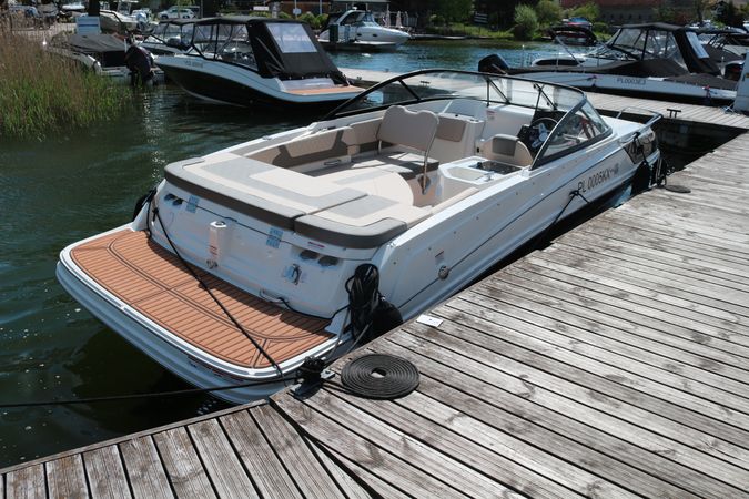 Bayliner VR6 Cuddy | Polly