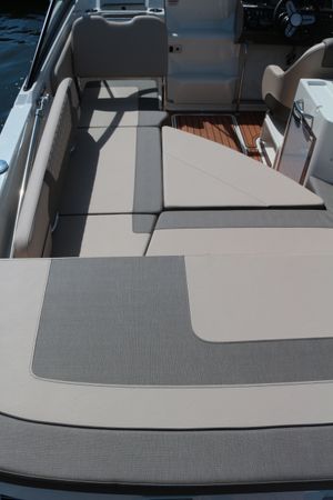 Bayliner VR6 Cuddy | Polly