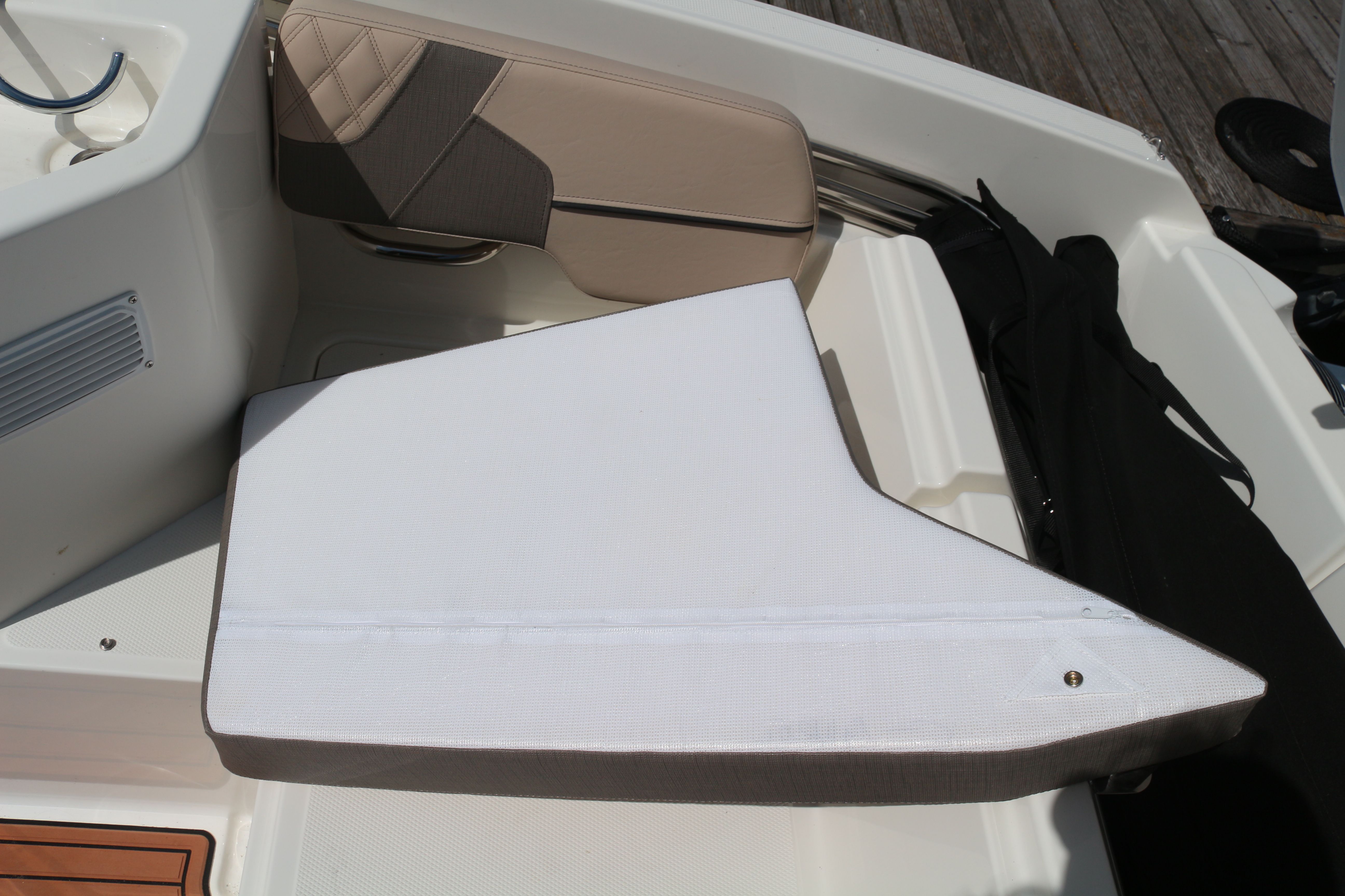 Bayliner VR6 Cuddy | Polly