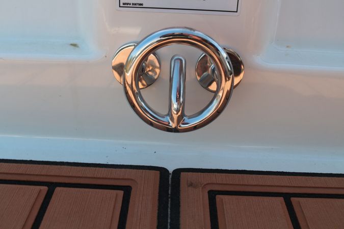 Bayliner VR6 Cuddy | Polly