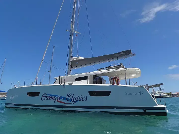 Fountaine Pajot Saona 47 | Champs-Elysees