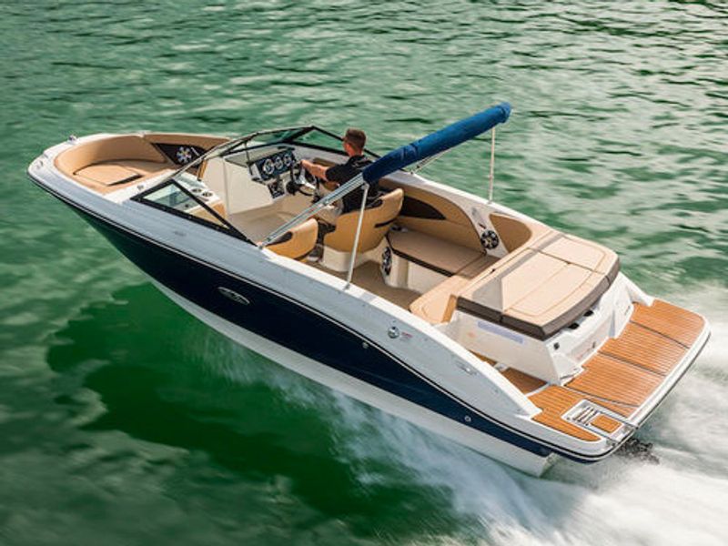 Motorboat Sea Ray 210 Seven for rent - Poland