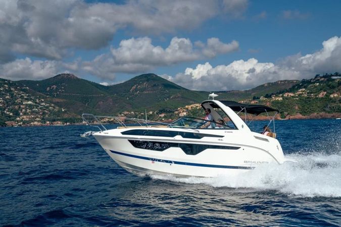 Bayliner Ciera 8 | Royal Impero