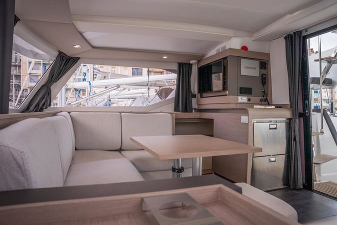 Fountaine Pajot Isla 40 | Seabaris
