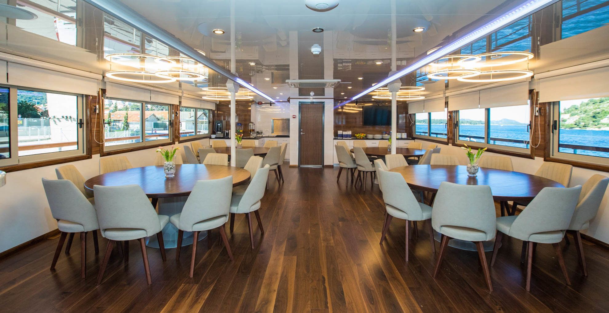 Custom Built 155 | Mama Marija