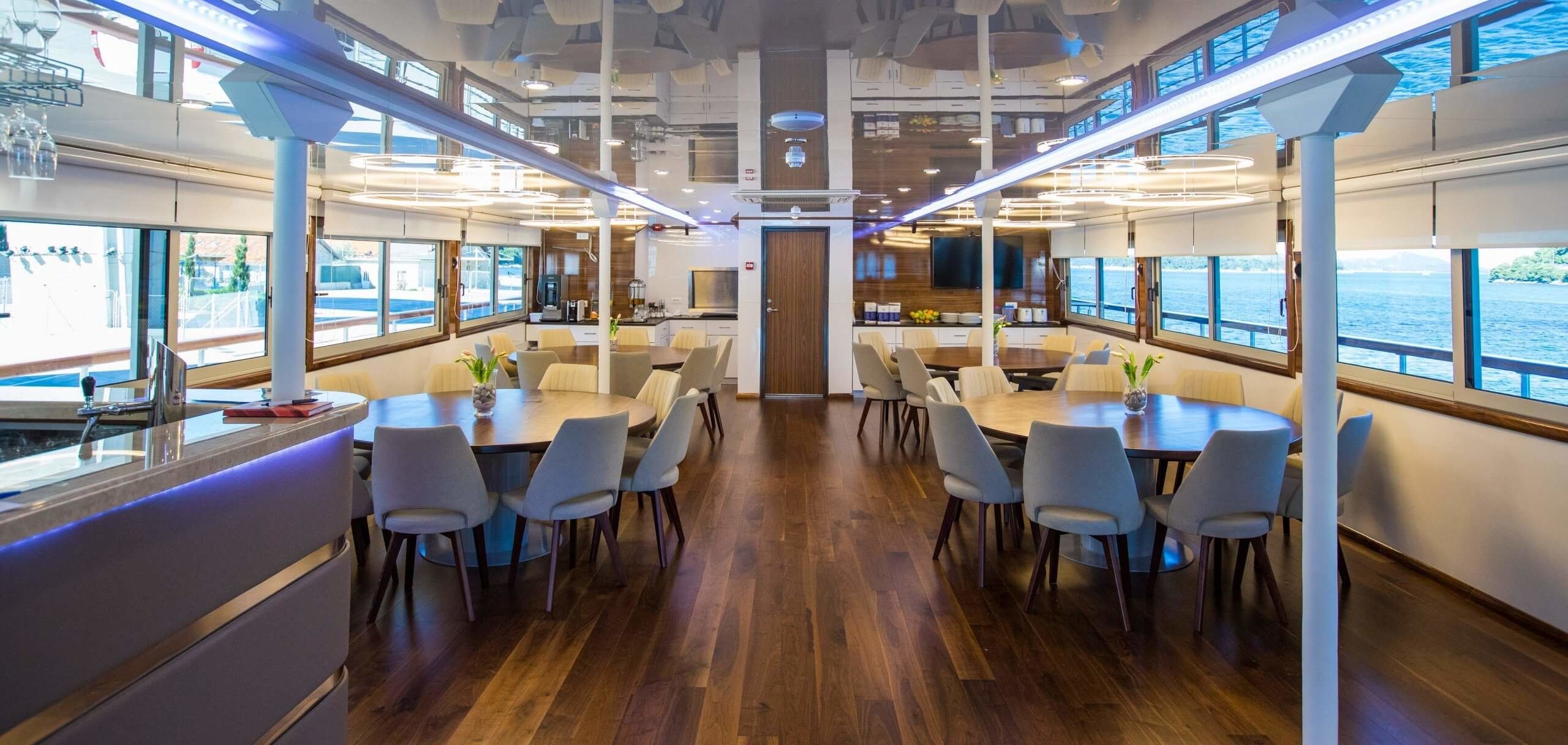 Custom Built 155 | Mama Marija