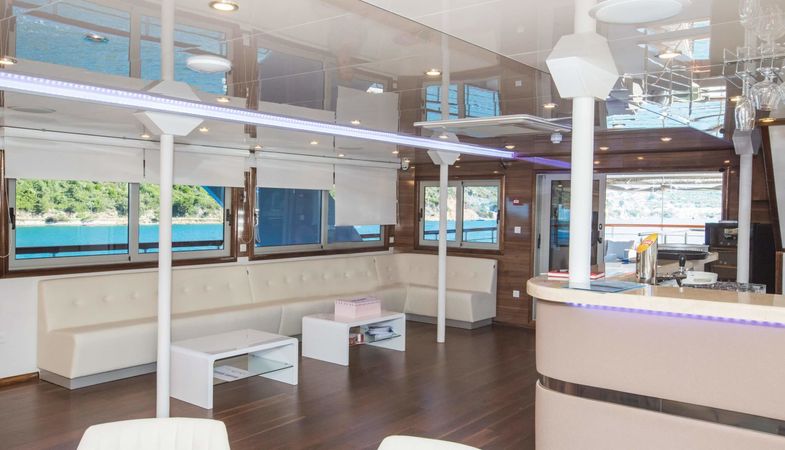 Custom Built 155 | Mama Marija