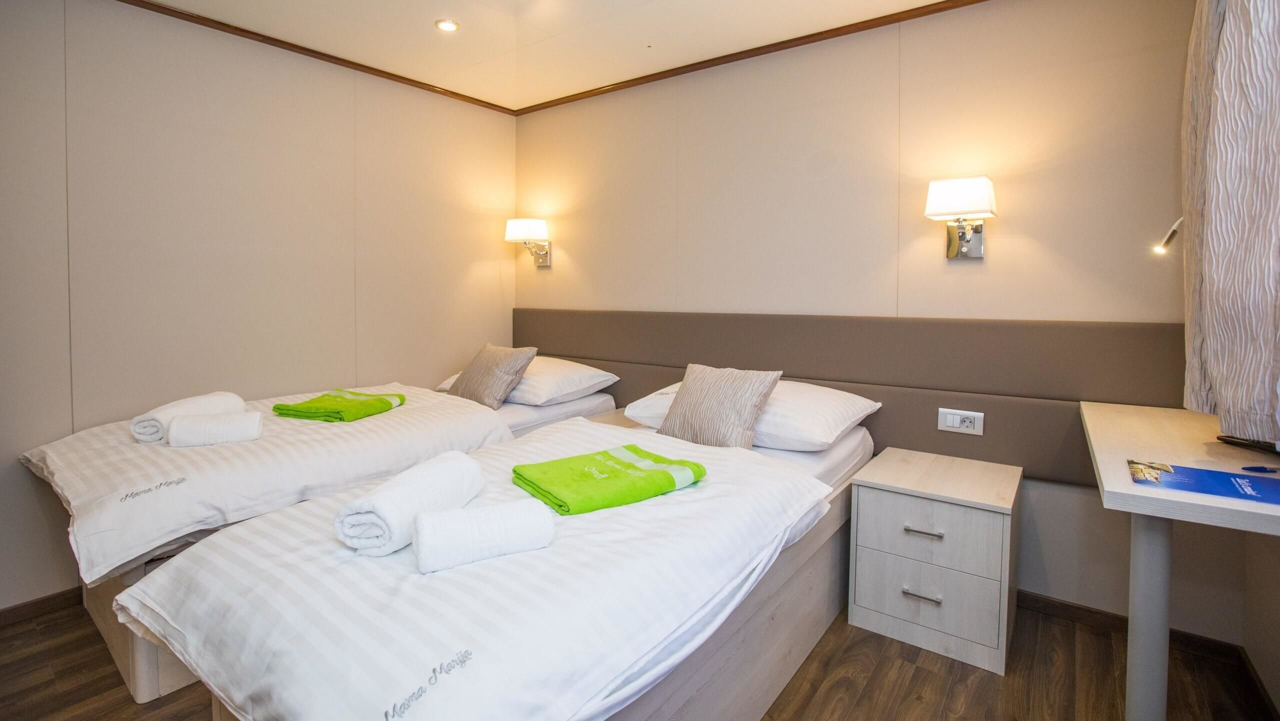 Custom Built 155 | Mama Marija