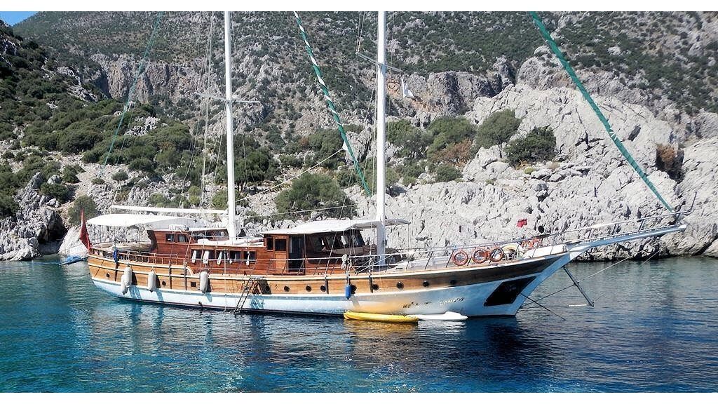 Gulet 105 | MedSea Es Canada