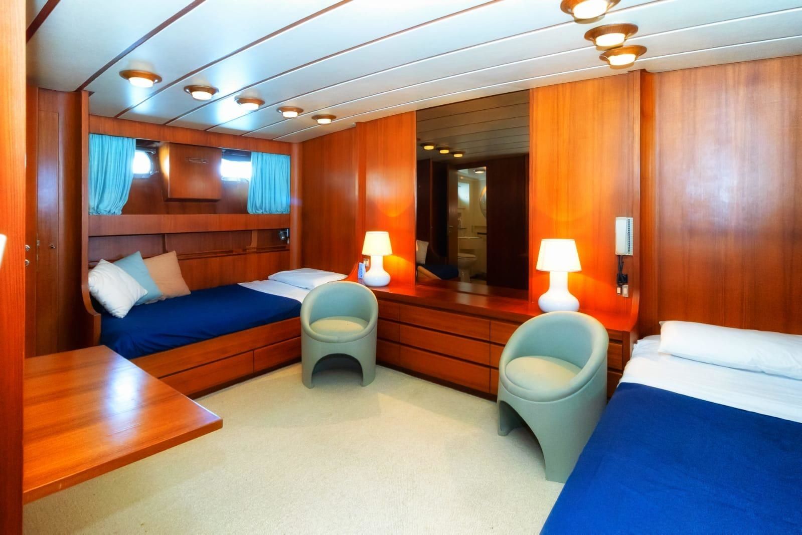 Cantieri di Pisa 24 | Dea Tuda