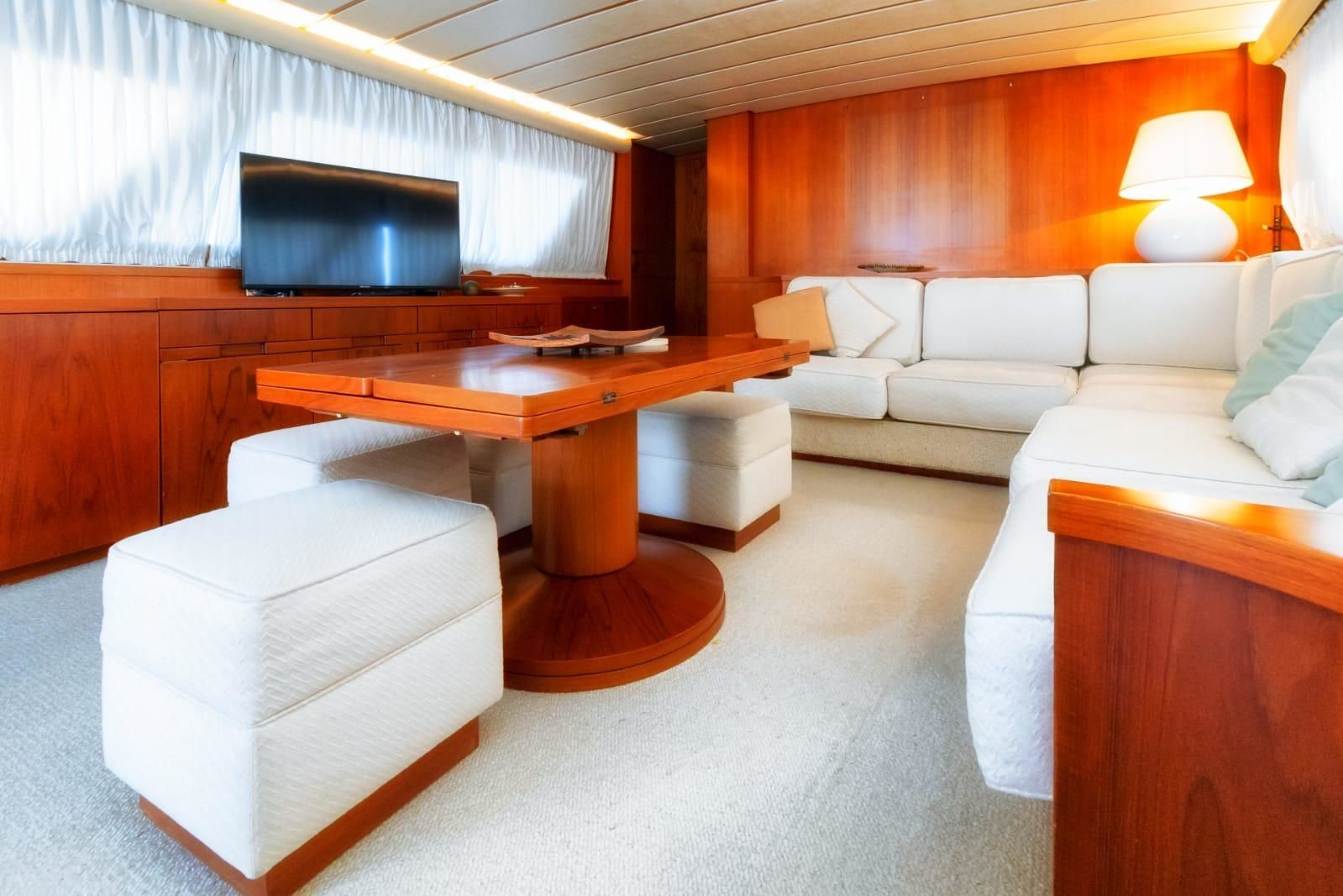 Cantieri di Pisa 24 | Dea Tuda