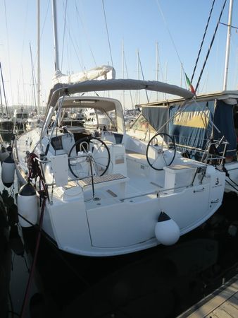 Beneteau Oceanis 38 | Lina