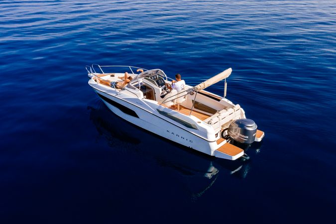 Karnic 7.8 Sundeck | 22