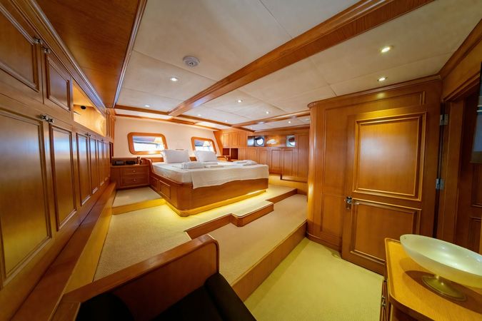 Gulet 125 | Babylon