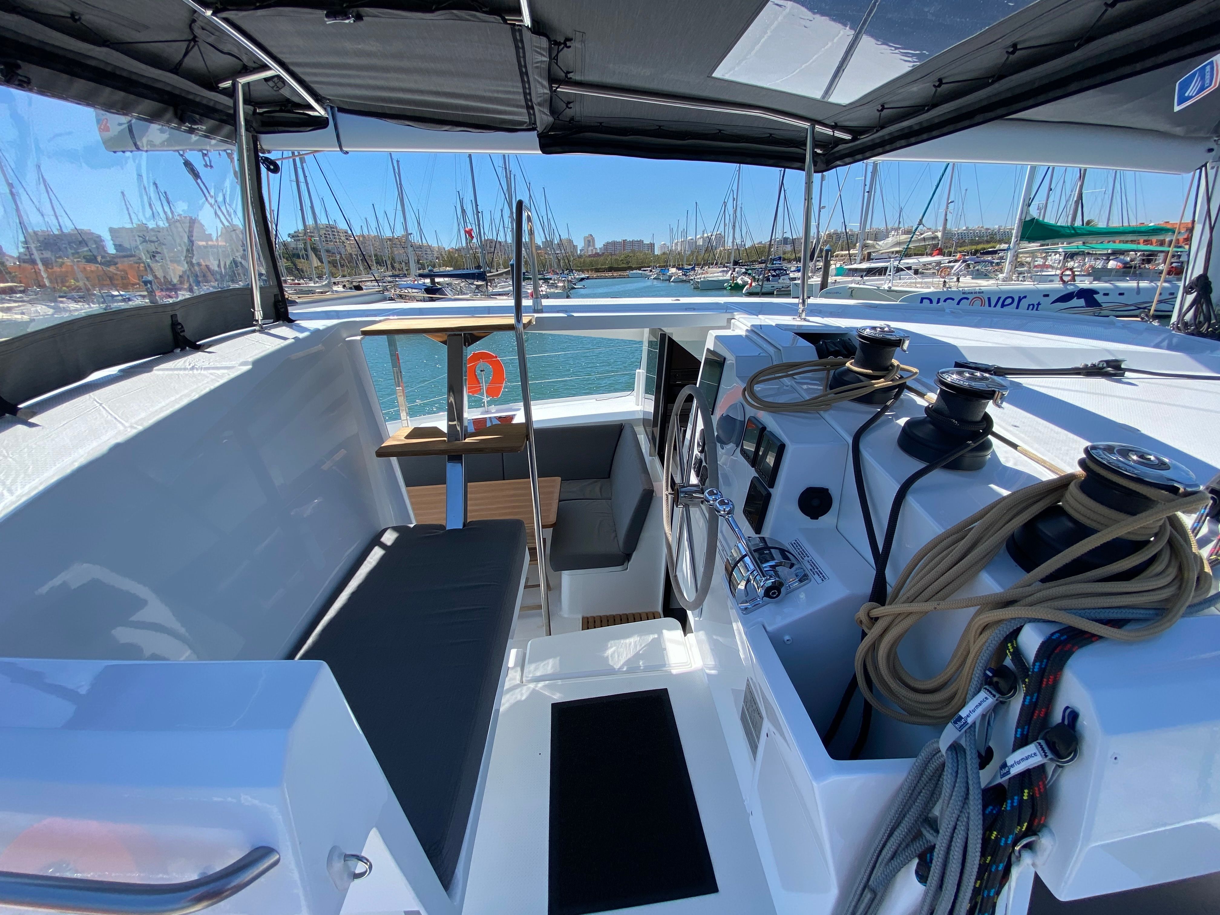 Fountaine Pajot Isla 40 | Yolo