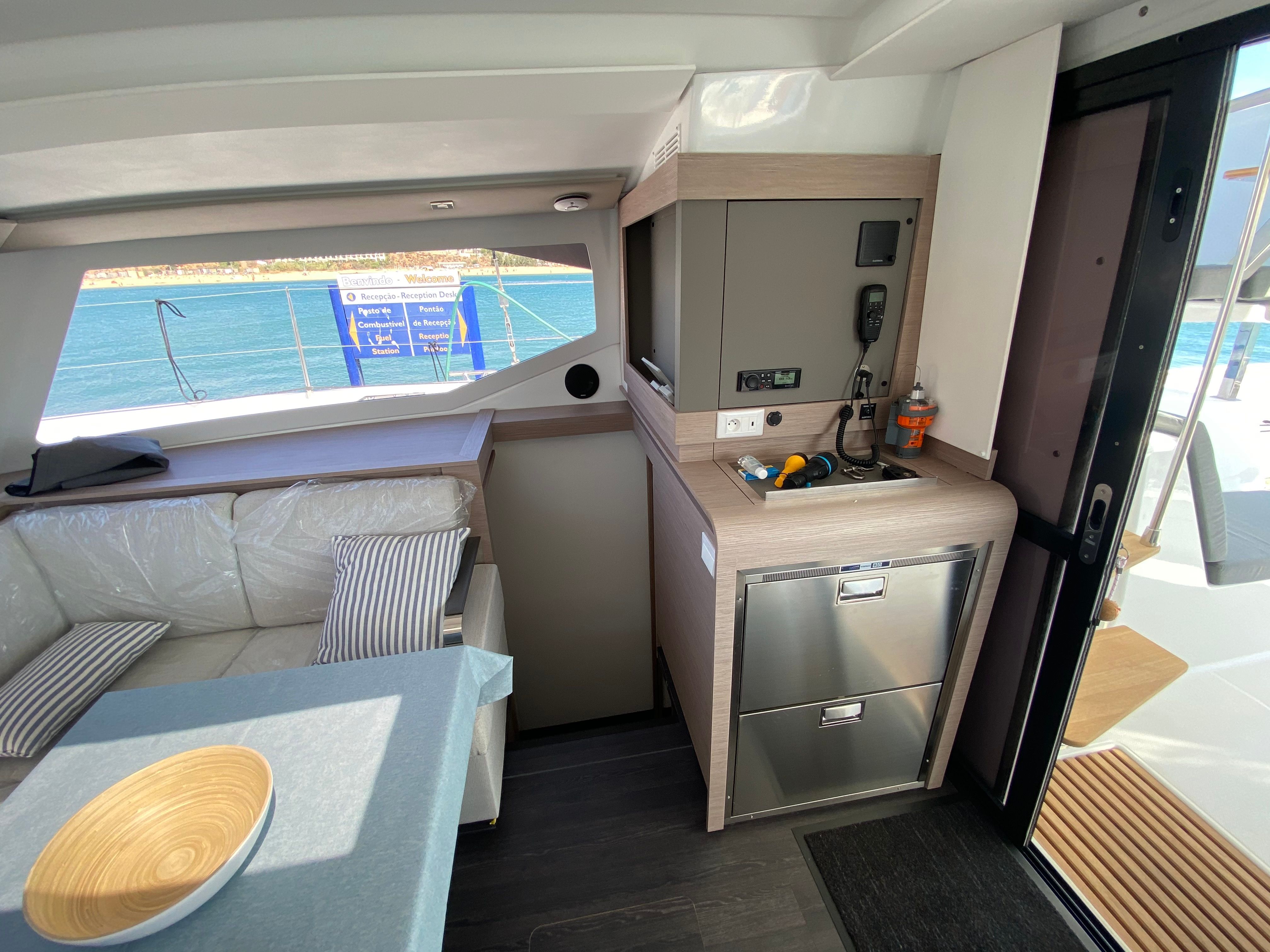 Fountaine Pajot Isla 40 | Yolo