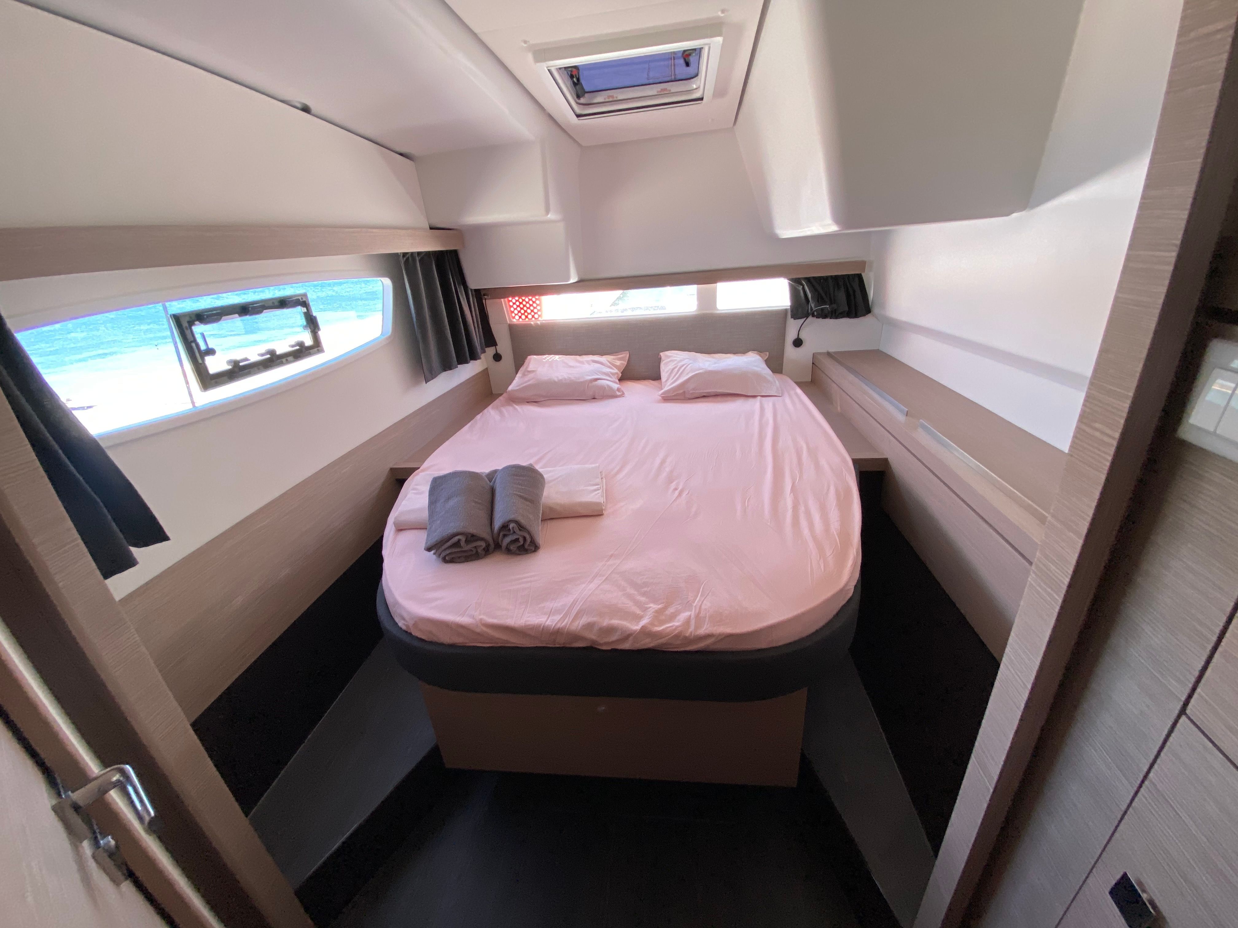 Fountaine Pajot Isla 40 | Yolo