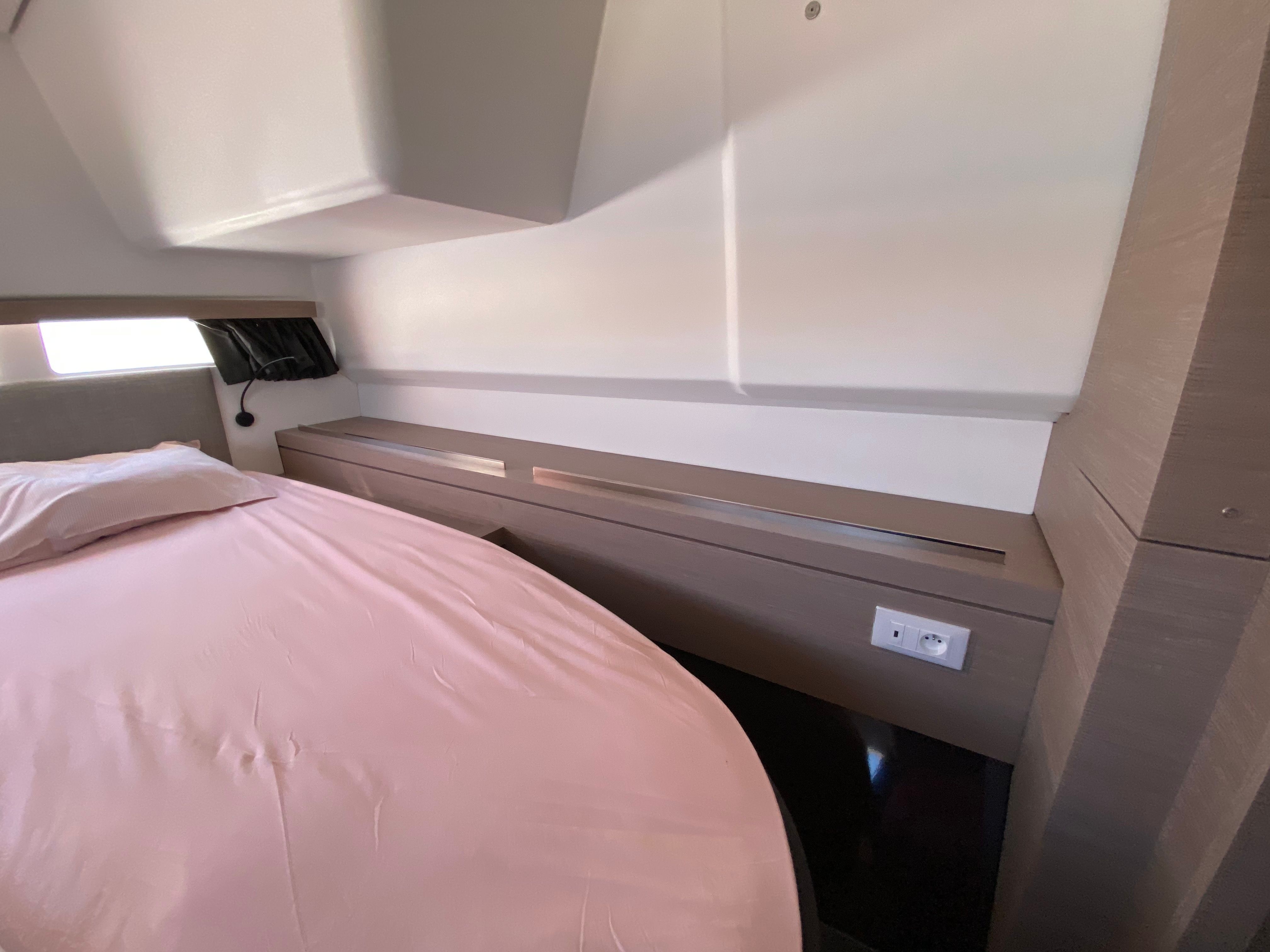 Fountaine Pajot Isla 40 | Yolo