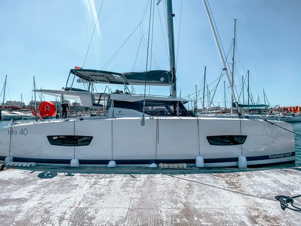 Fountaine Pajot Isla 40 | Yolo