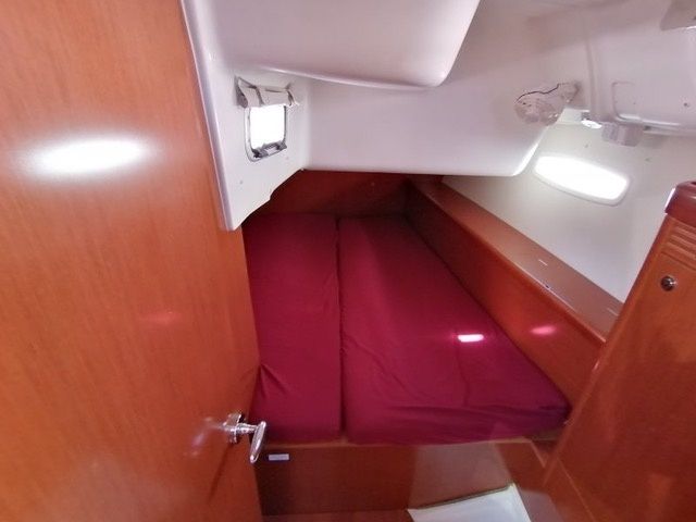 Beneteau Oceanis 40 | Valmarose