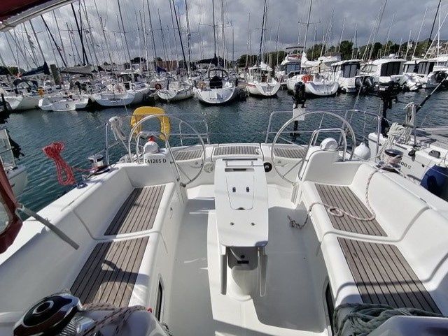 Beneteau Oceanis 40 | Valmarose