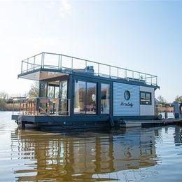 Nautilus Houseboat | Water Lodge