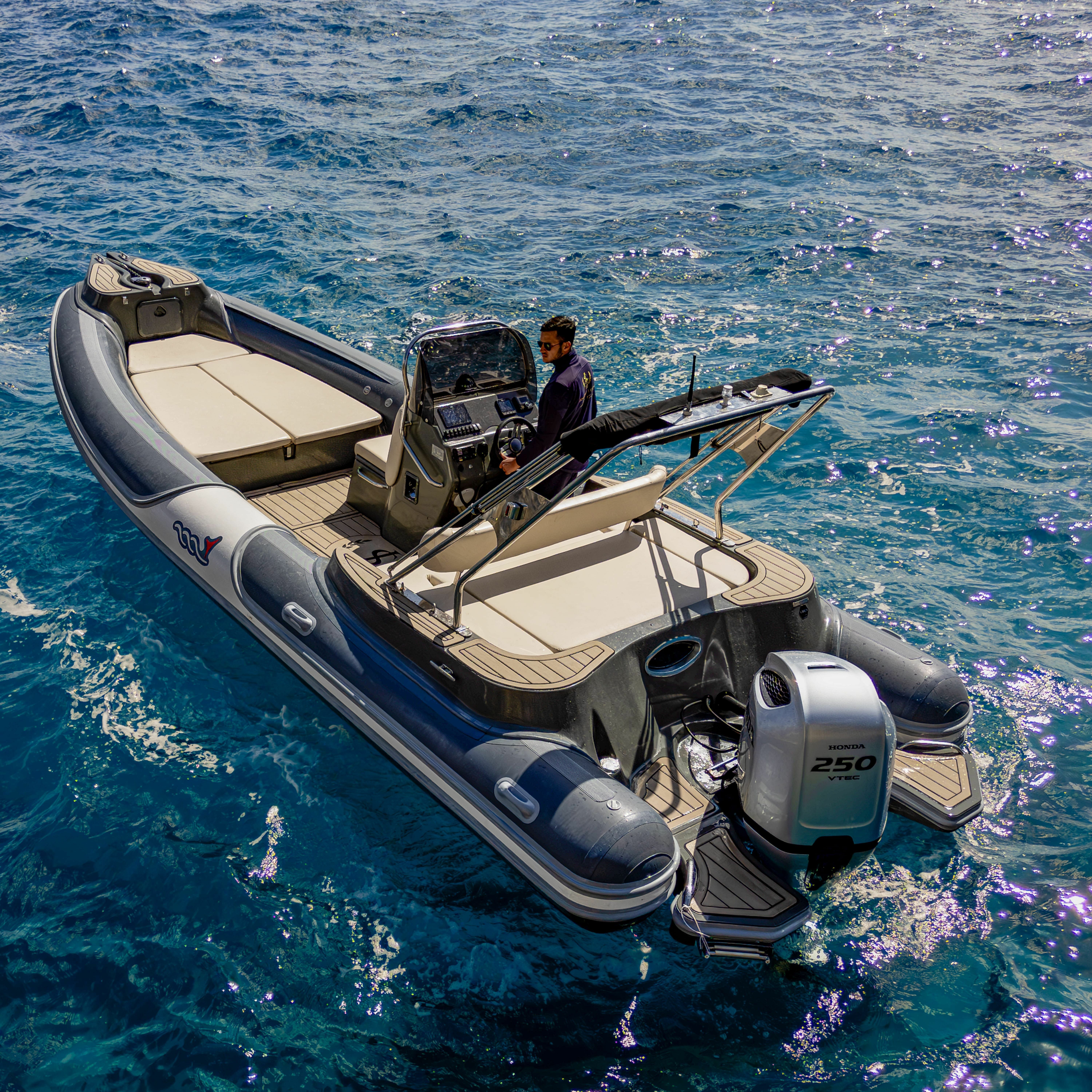 RIB 780 | Perla Nera