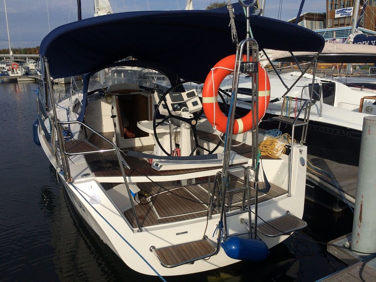 Cobra Yachts 33 | Kipryda