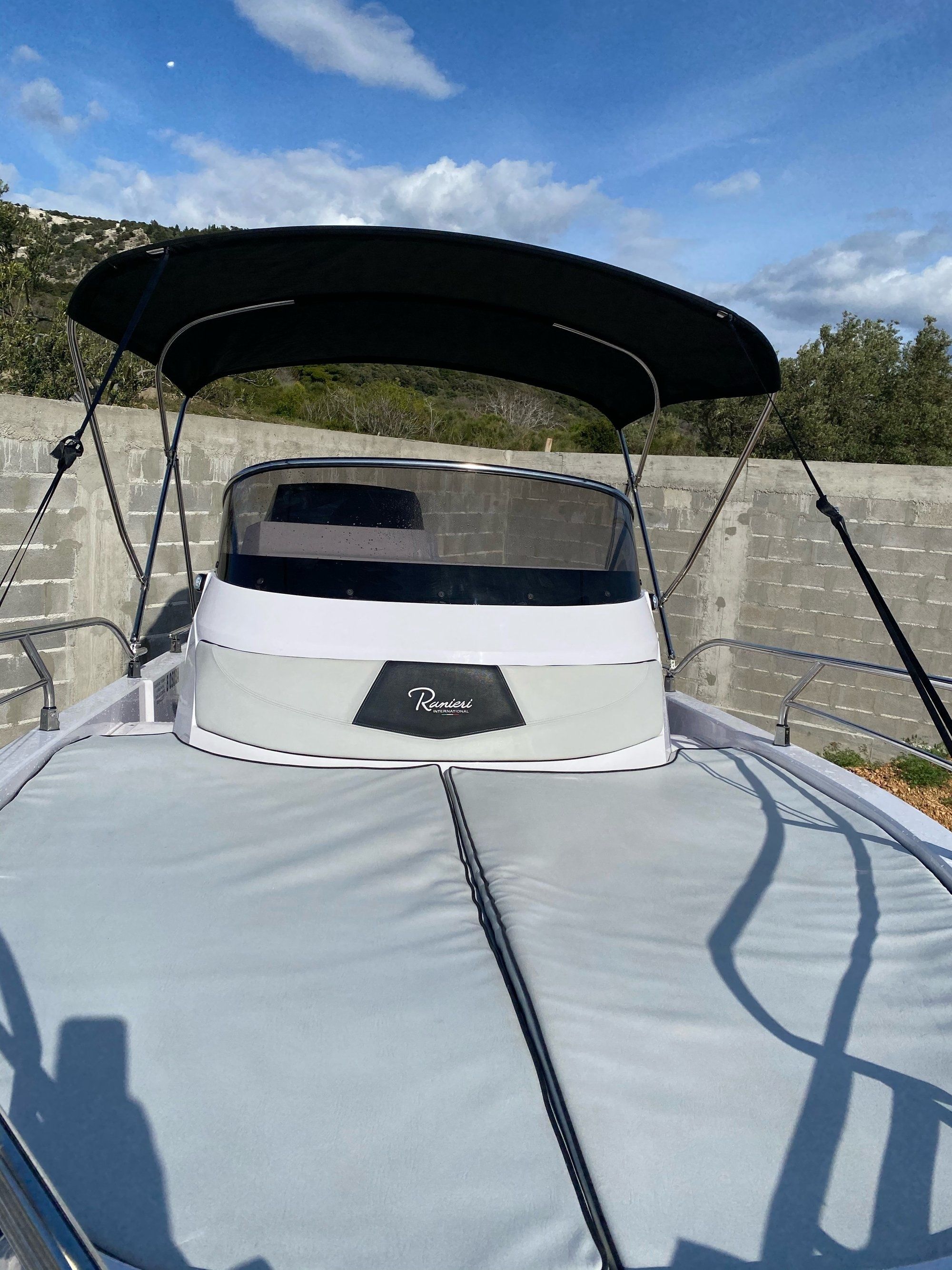 Ranieri 20 | Shadow 20