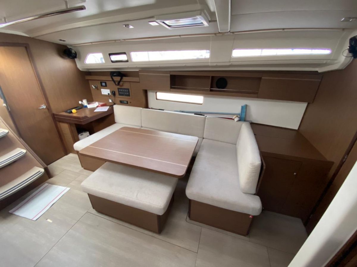 Beneteau Oceanis 40.1 | Five B