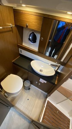 Bavaria Virtess 420 Fly | Caleni