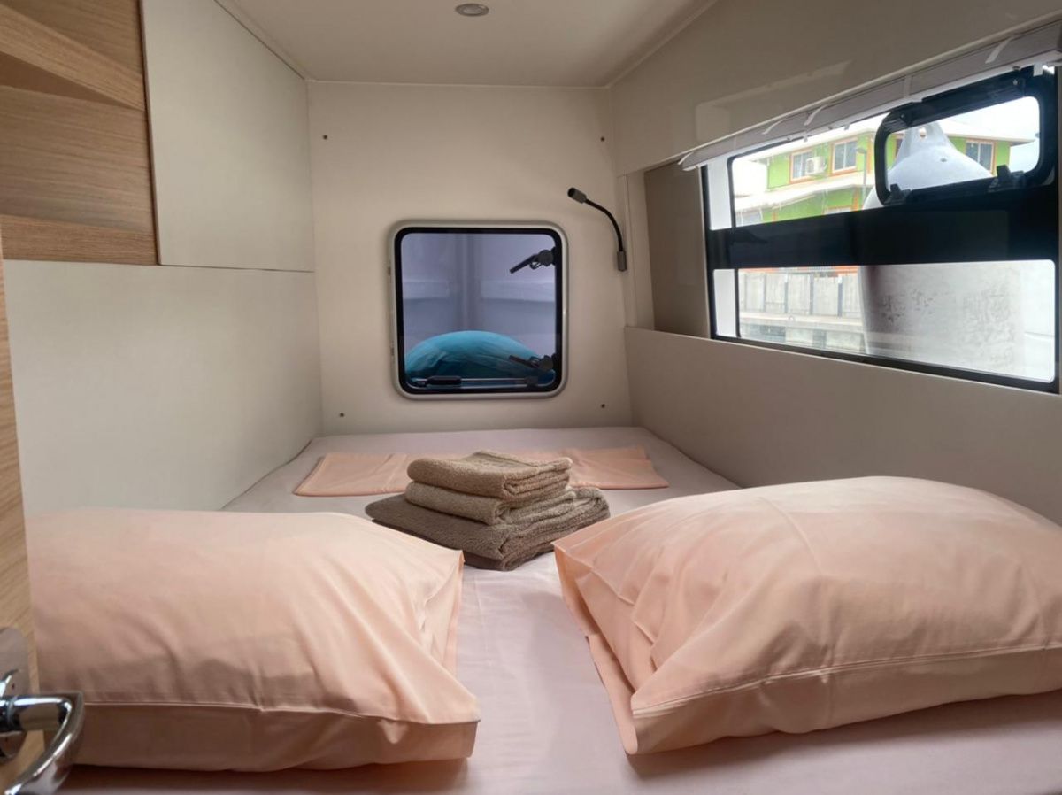 Nautitech Open 40 | Golden Delicious