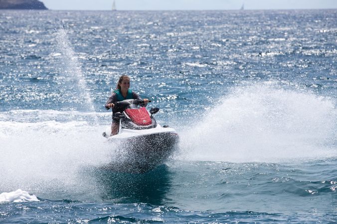 Ares Marine 43 | Just Enough