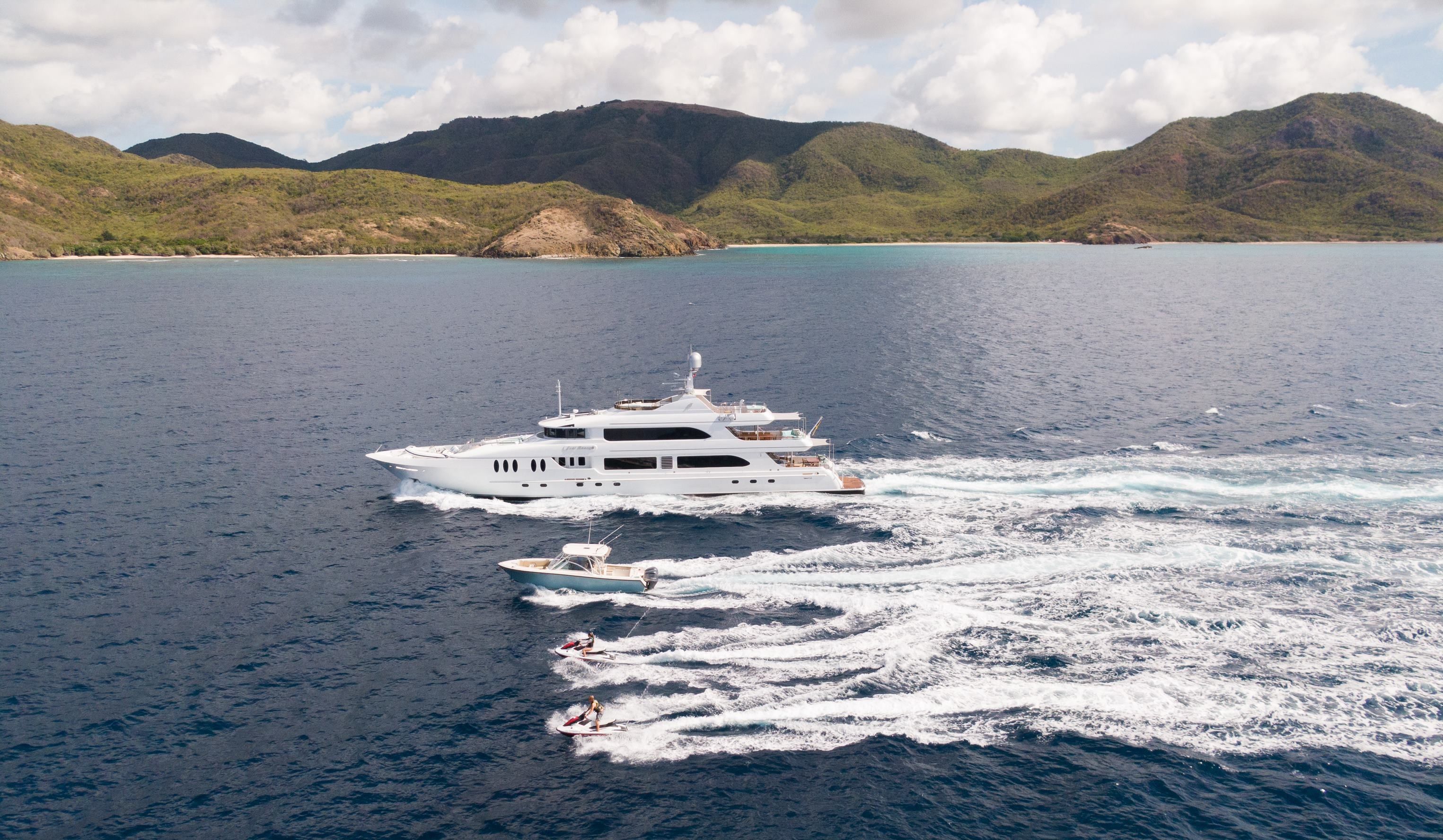Ares Marine 43 | Just Enough