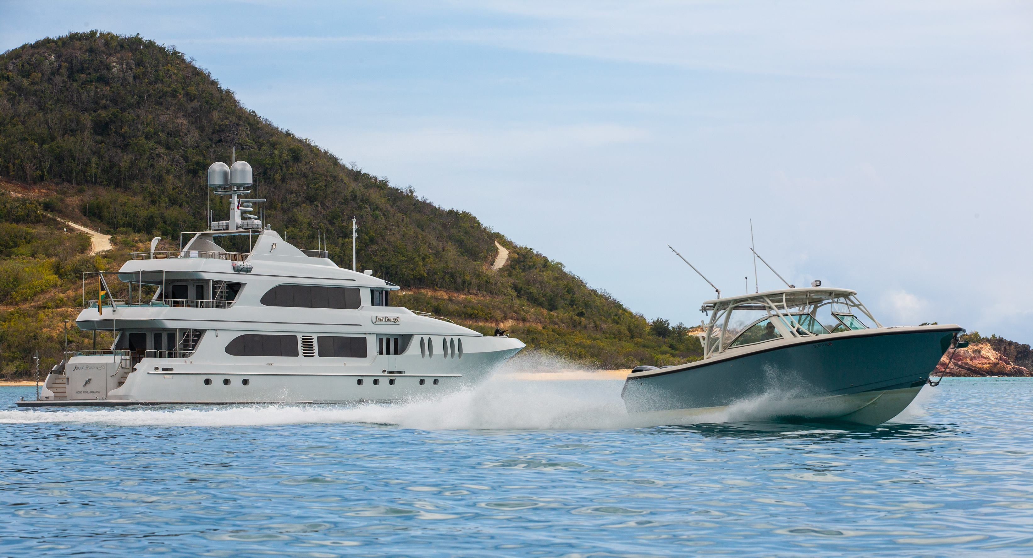 Ares Marine 43 | Just Enough