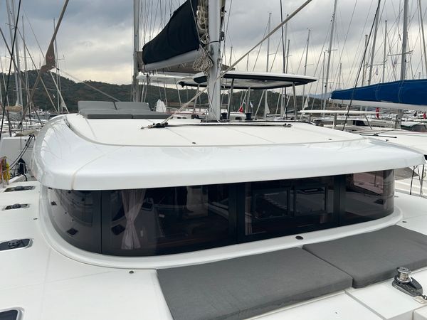 Lagoon 42 | Meraki