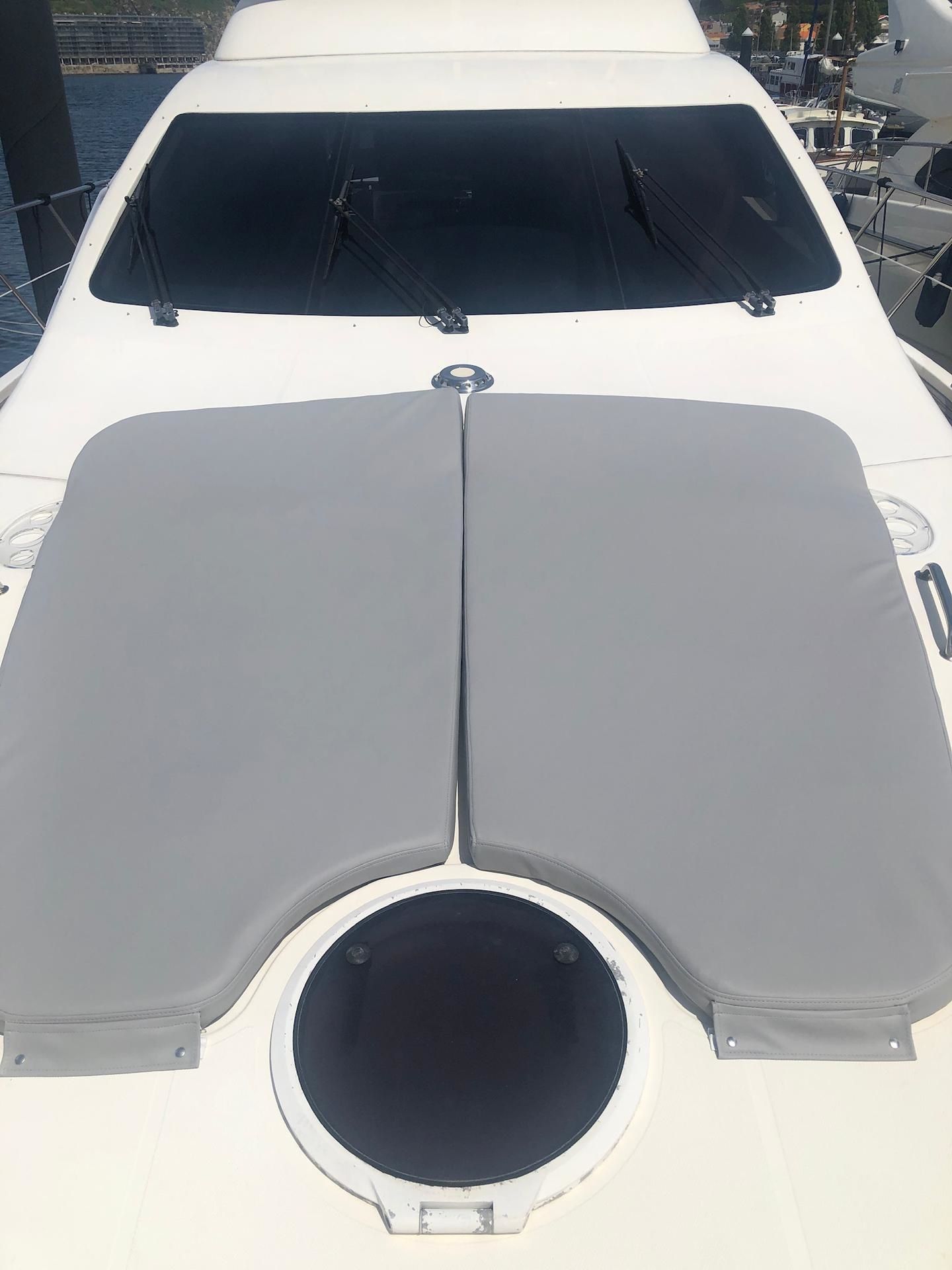 Azimut 62 Fly | Niska