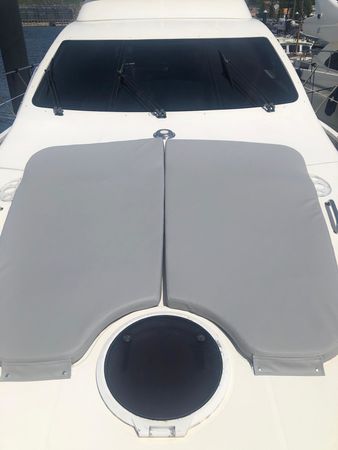 Azimut 62 Fly | Niska